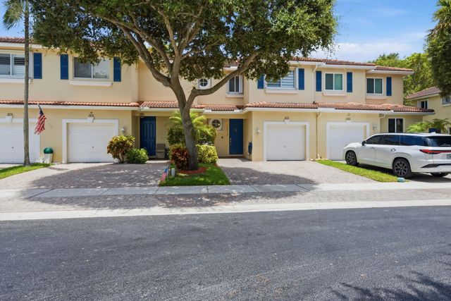 2 of 39 - 3078 N Evergreen Circle #3078, Boynton Beach, FL