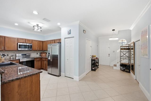 5 of 39 - 3078 N Evergreen Circle #3078, Boynton Beach, FL