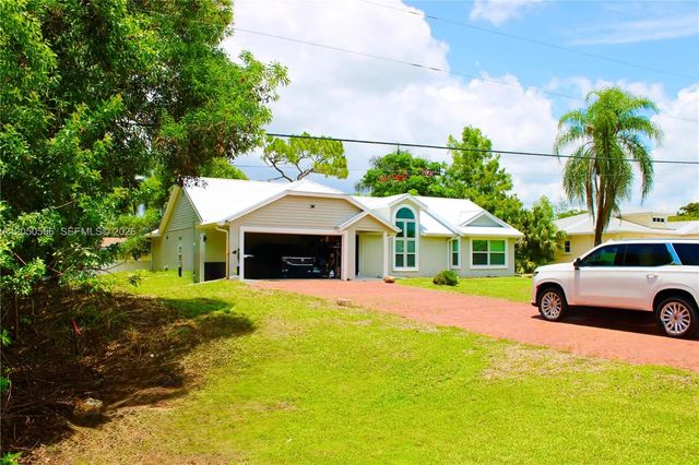 2 of 47 - 6617 Idlewild Street, Fort Myers, FL