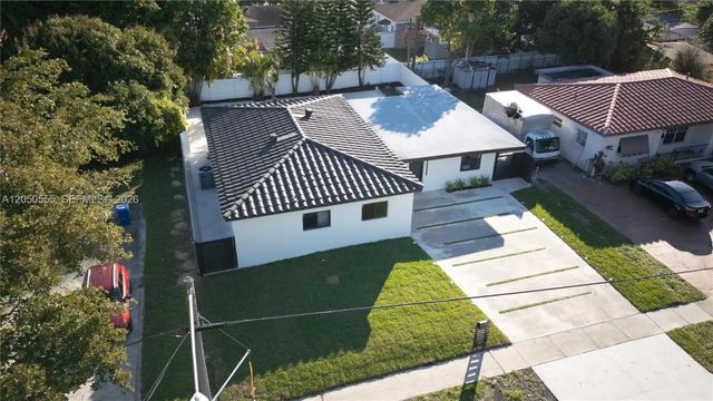 2 of 18 - 15411 Ne 10th Avenue, North Miami Beach, FL