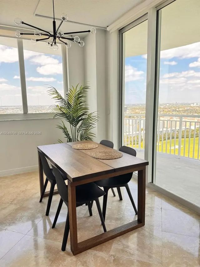 5 of 14 - 1745 E Hallandale Beach Boulevard #2302w, Hallandale Beach, FL