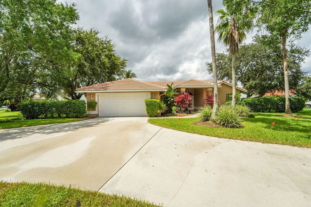 10884 Paso Fino Drive, Wellington