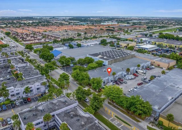 2693 W 76th Street #16, Hialeah