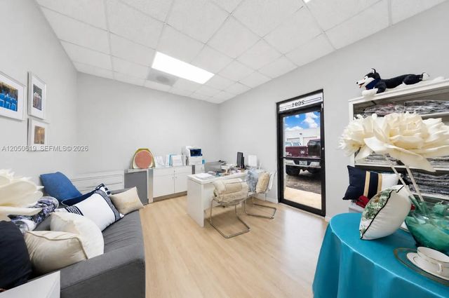 5 of 15 - 2693 W 76th Street #16, Hialeah, FL
