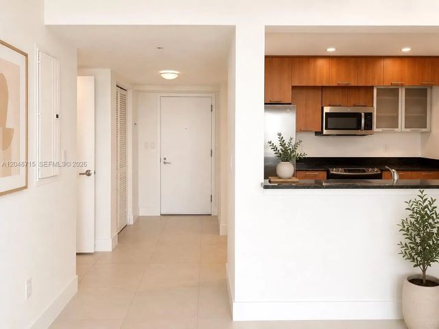 5 of 34 - 1800 N Bayshore Drive #4102, Miami, FL