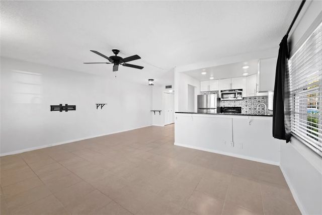 3 of 24 - 28 Prescott B #28, Deerfield Beach, FL