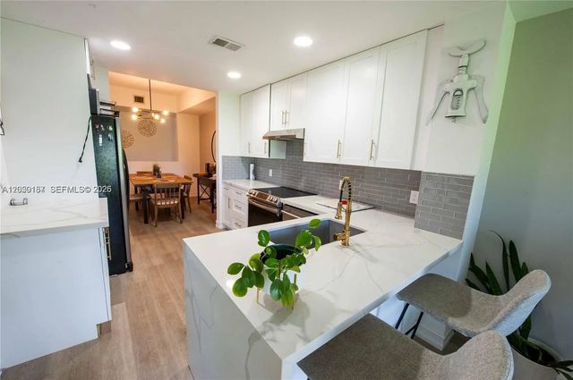 3 of 15 - 16301 Malibu Drive #79, Weston, FL