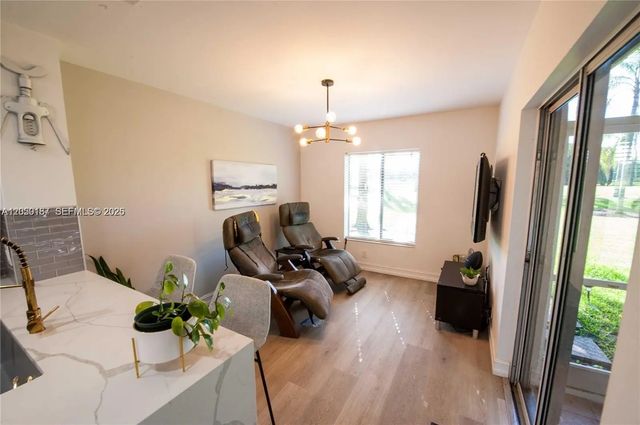 5 of 15 - 16301 Malibu Drive #79, Weston, FL