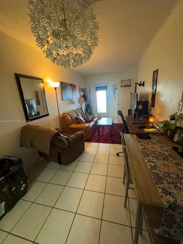1430 Ne 170th Street #317, North Miami Beach