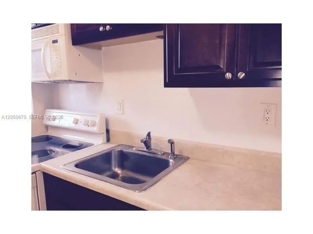 4 of 15 - 1430 Ne 170th Street #317, North Miami Beach, FL