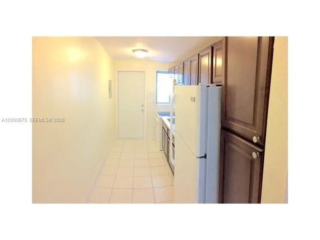 5 of 15 - 1430 Ne 170th Street #317, North Miami Beach, FL