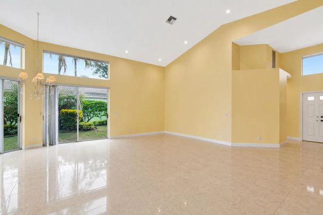 5 of 59 - 11922 Fountainside Circle, Boynton Beach, FL