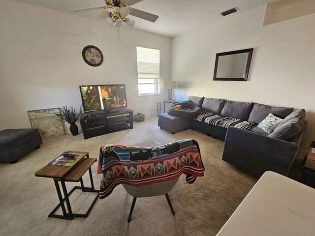 5 of 31 - 536 Nw Cortina Lane, Port St. Lucie, FL