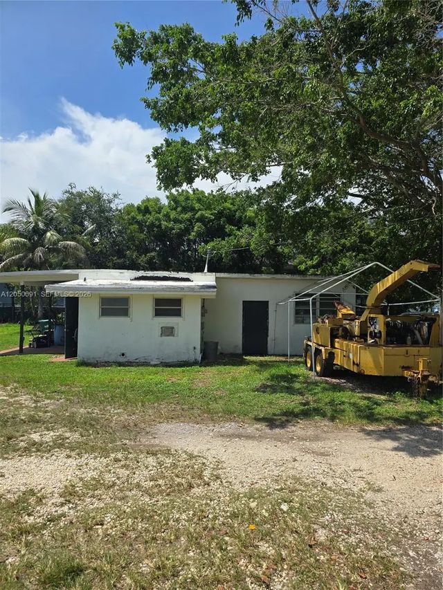4 of 11 - 18140 Sw 108th Avenue, Miami, FL