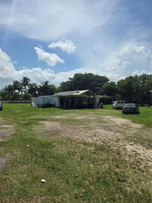 5 of 11 - 18140 Sw 108th Avenue, Miami, FL