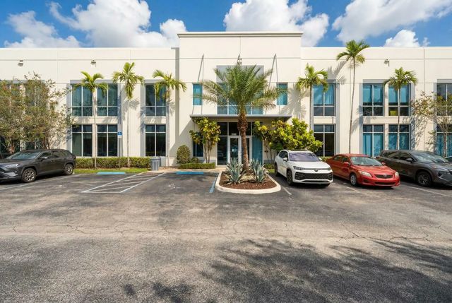 3 of 21 - 2000 Nw 150th Avenue #1110, Pembroke Pines, FL