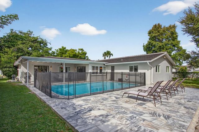 2 of 61 - 2421 Nw 114th Avenue, Coral Springs, FL
