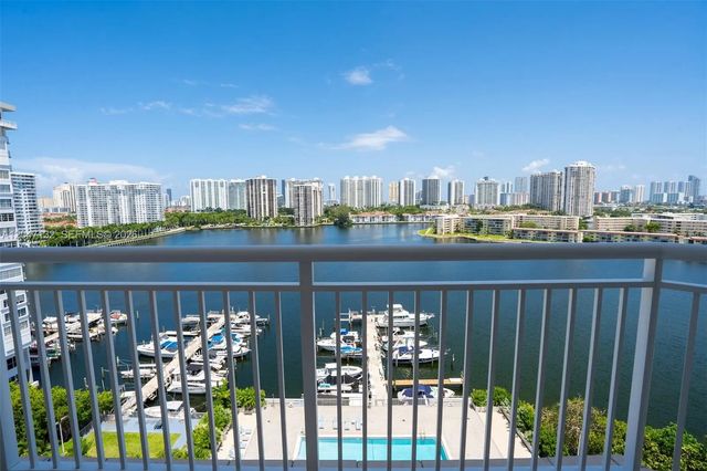 2 of 25 - 18041 Biscayne Boulevard #1404, Aventura, FL