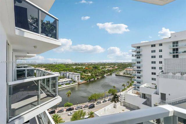 2 of 12 - 2401 Collins Avenue #1612, Miami Beach, FL