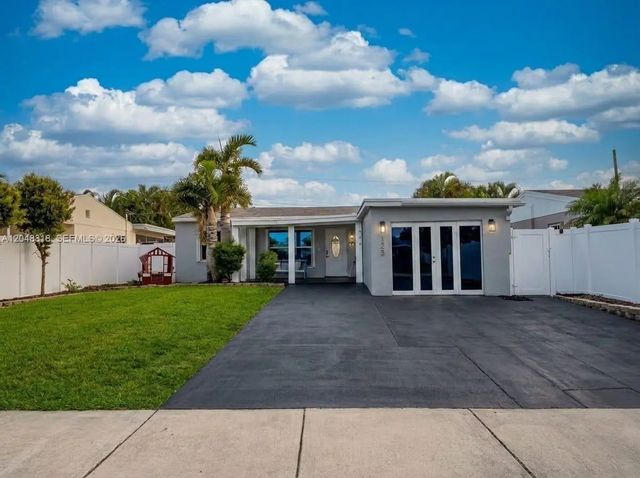 5417 Ne 4th Terrace, Oakland Park