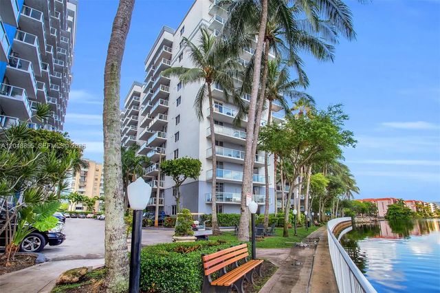 2 of 22 - 5091 Nw 7th Street #ts-11, Miami, FL