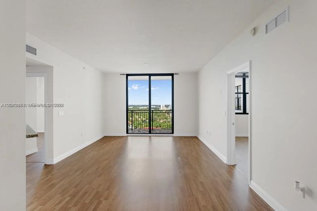 4 of 46 - 888 S Douglas Road #1405, Coral Gables, FL