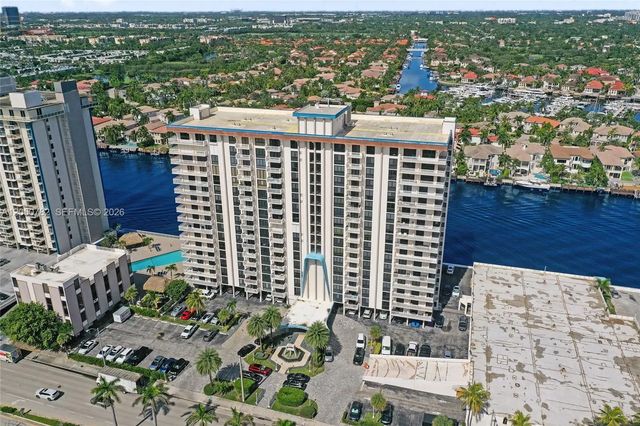 2 of 40 - 1500 S Ocean Drive #6f, Hollywood, FL