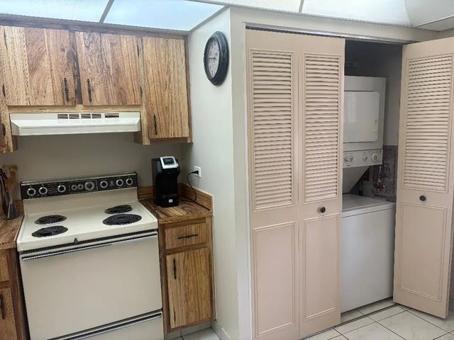 3 of 33 - 7561 Nw 1st Street #207, Margate, FL