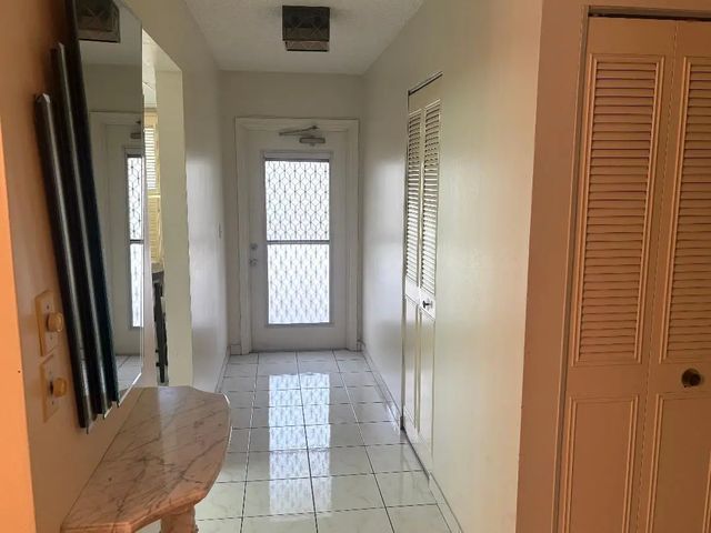 5 of 33 - 7561 Nw 1st Street #207, Margate, FL