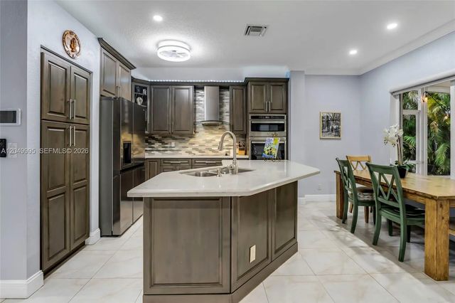 4 of 69 - 7569 Parkside Lane, Margate, FL