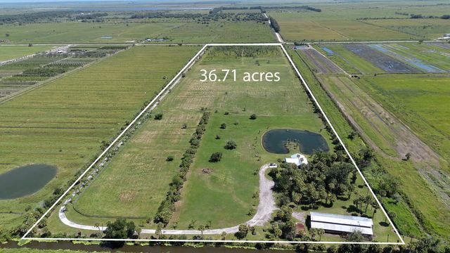 18601 Orange Avenue, Fort Pierce