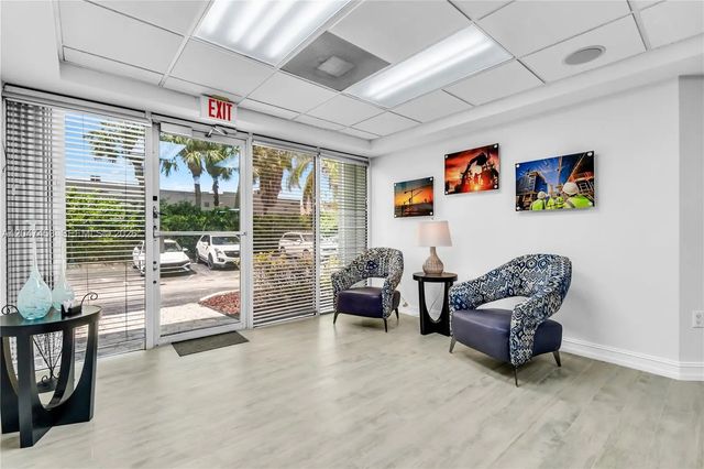 2 of 30 - 16155 Sw 117th Avenue #b17, Miami, FL