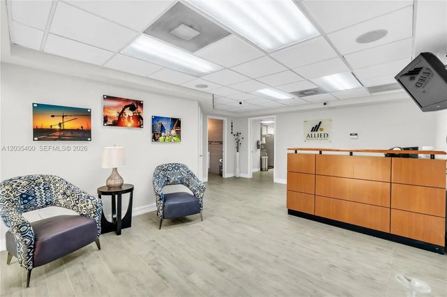 16155 Sw 117th Avenue #b17, Miami