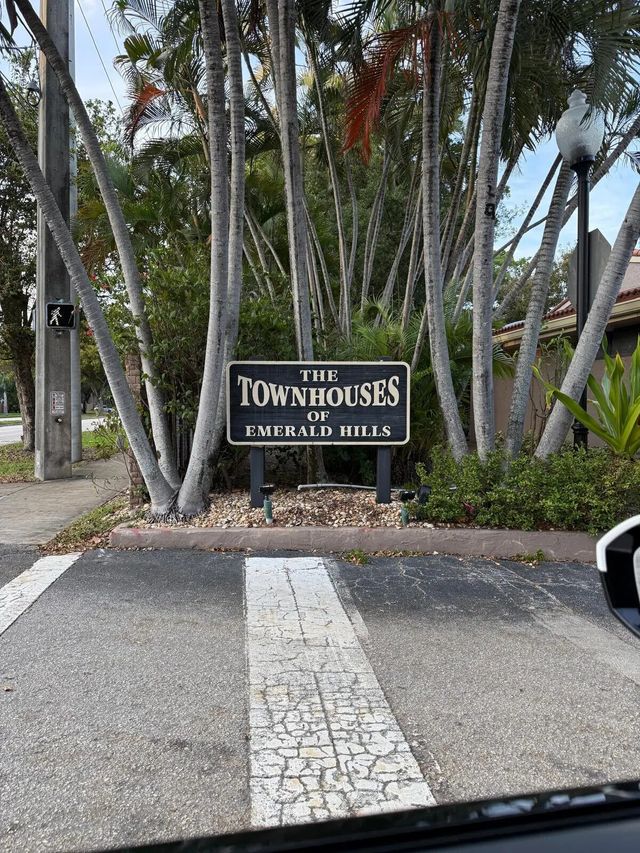802 Saint Andrews Road #15, Hollywood