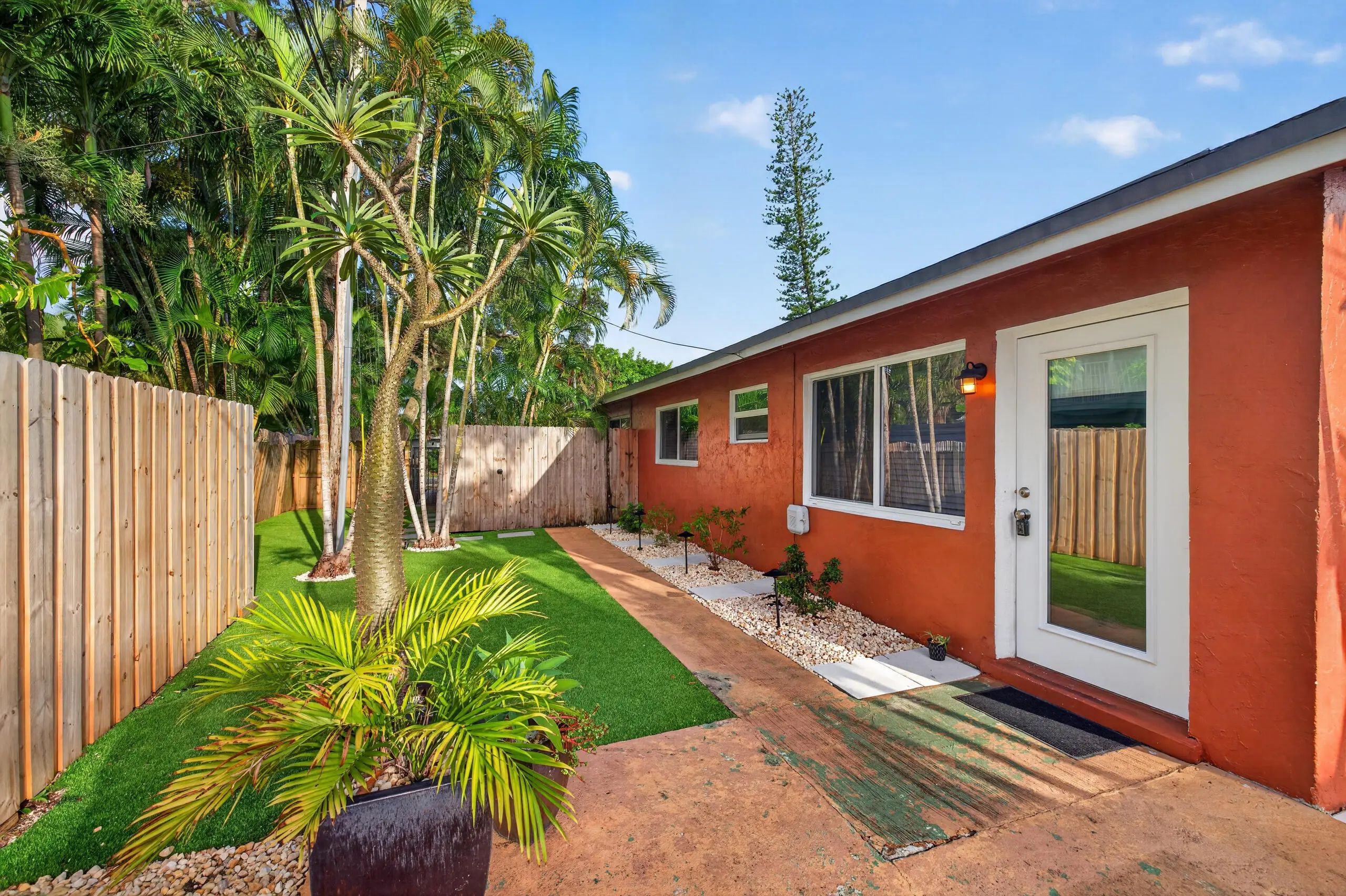 1720 Ne 8th Avenue, Fort Lauderdale
