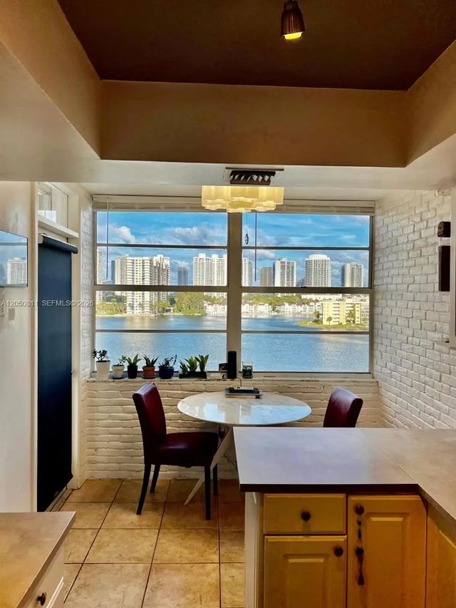 2 of 28 - N/A, Aventura, FL