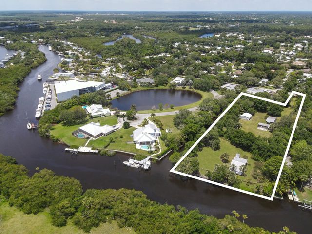 332 Sw Salerno Road, Stuart