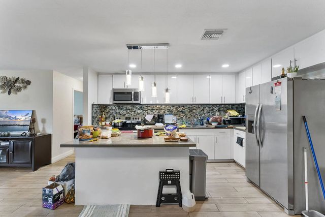 3 of 31 - 4116 Plumosa Street, West Palm Beach, FL