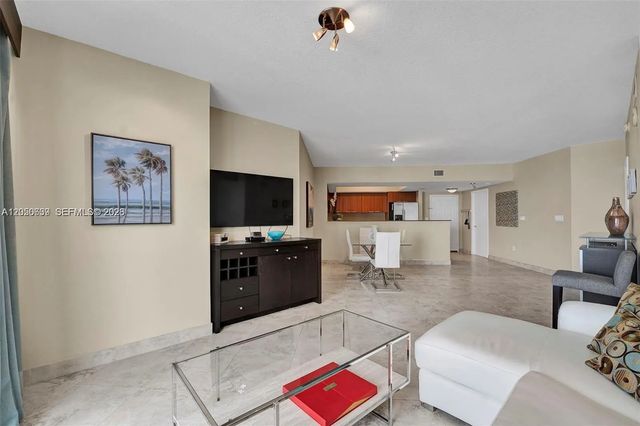 5 of 27 - 16699 Collins Avenue #1605, Sunny Isles Beach, FL