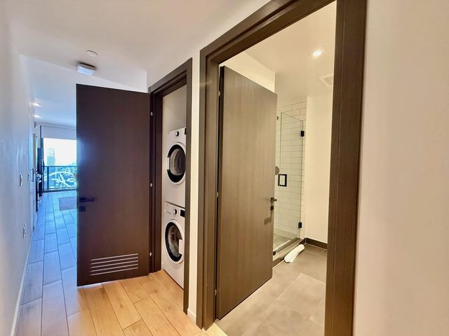 4 of 23 - 398 Ne 5th Street #3907, Miami, FL
