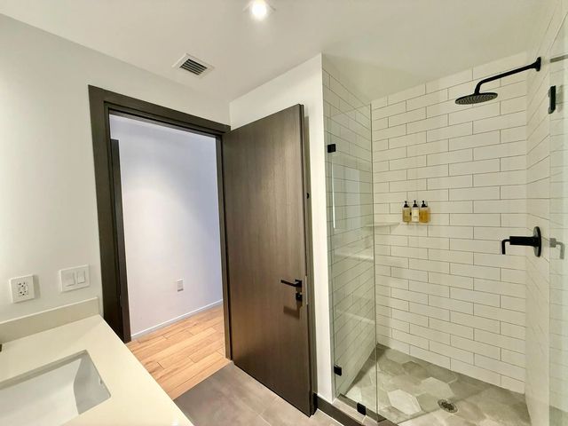 5 of 23 - 398 Ne 5th Street #3907, Miami, FL