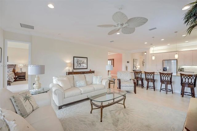 5 of 31 - 3694 Pleasant Springs, Naples, FL