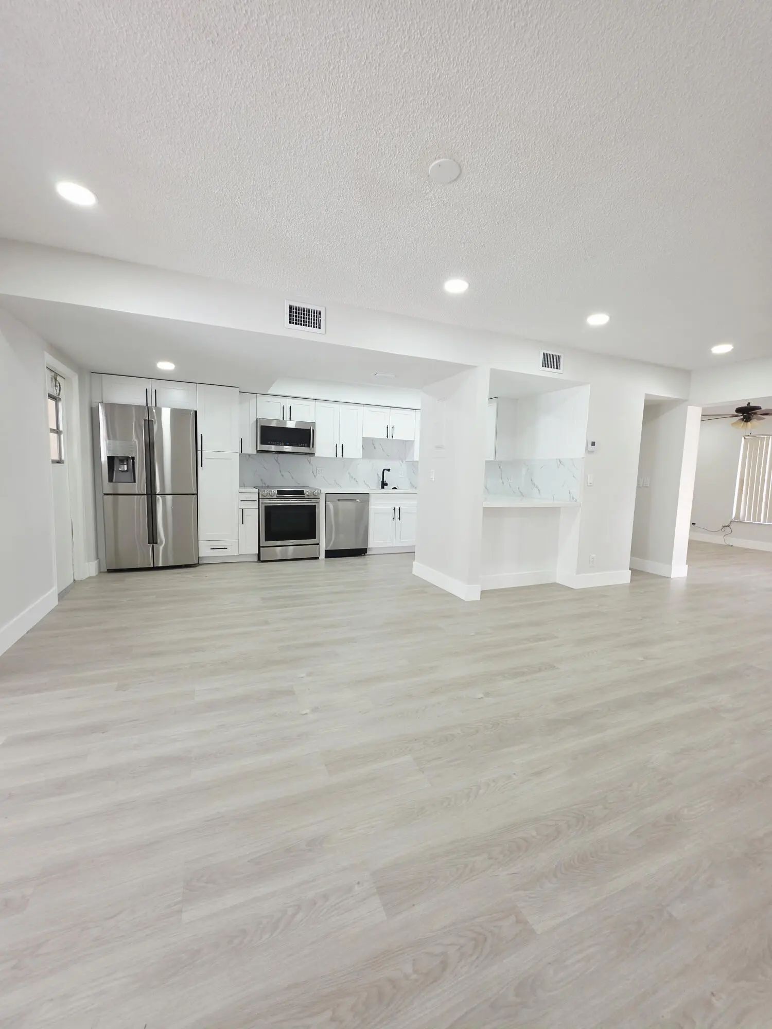 8090 Nw 12th Street #d, Margate