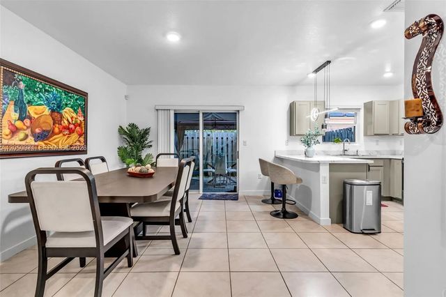 5 of 24 - 533 Ne 5th Place, Florida City, FL