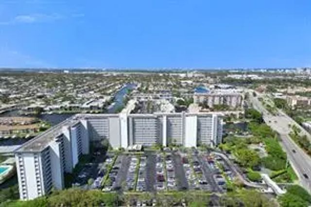 2 of 26 - 801 S Federal Highway #604, Pompano Beach, FL