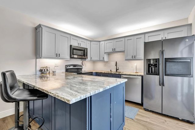 2961 Sw 11th Place N, Deerfield Beach