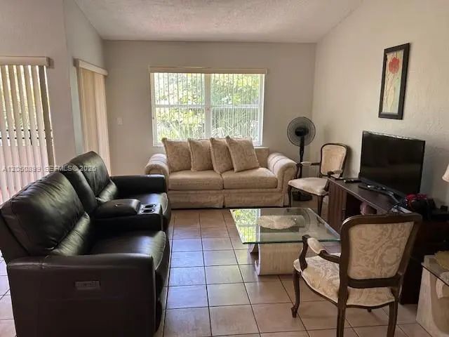 5 of 13 - 11201 Nw 7th Street #204, Sweetwater, FL