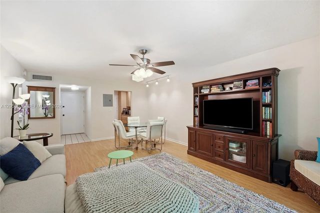 4 of 41 - 1205 Mariposa Avenue #403, Coral Gables, FL