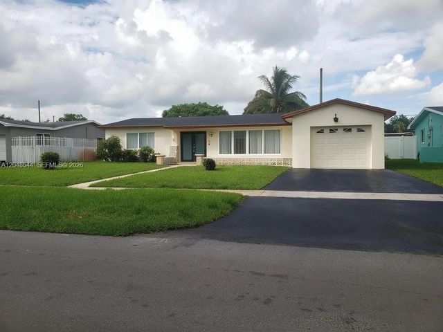 510 Sw 70th Avenue, Pembroke Pines