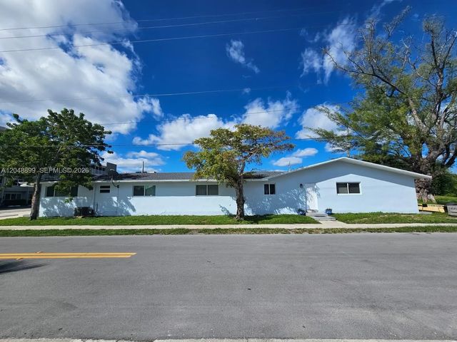 2 of 34 - 329 Se 2nd Street, Hallandale Beach, FL